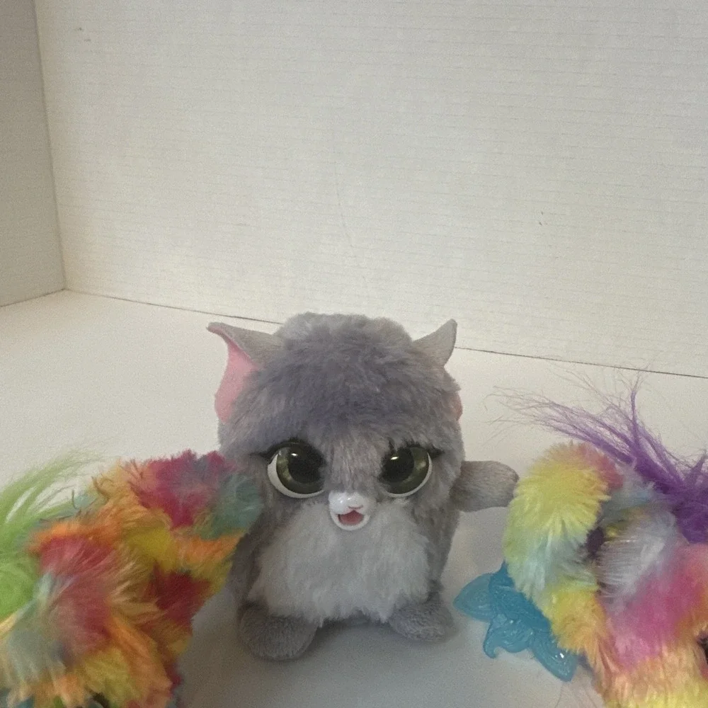 FurReal Fuzzalots Purple Kitty Interactive. Color Changing Belly.And 2 Furblets.
